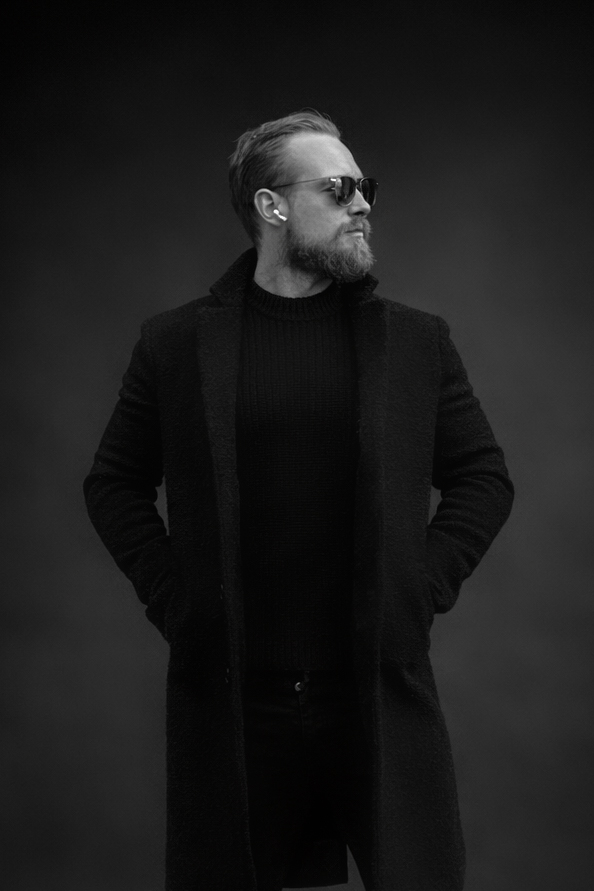 Tom story about hero